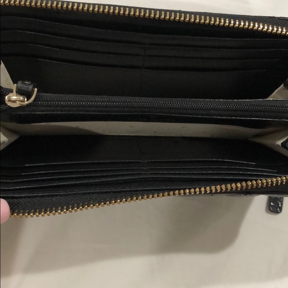 Kate Spade New York Black Zippered Wallet - Picture 2 of 5